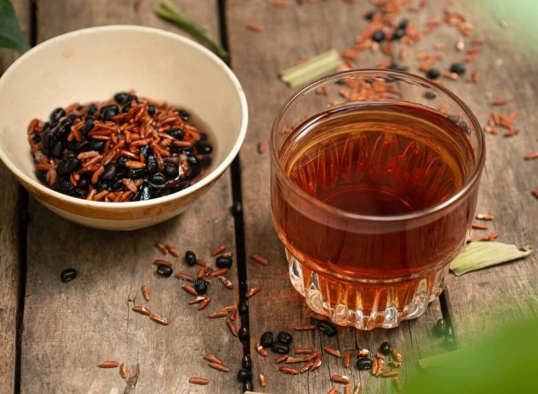 Lợi ích khi uống trà gạo lứt đậu đen
